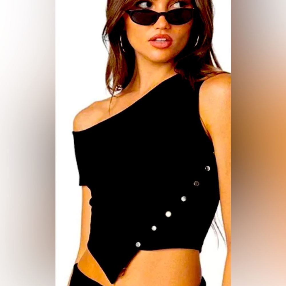 Edikted Eclipse Asymmetrical Top Black M